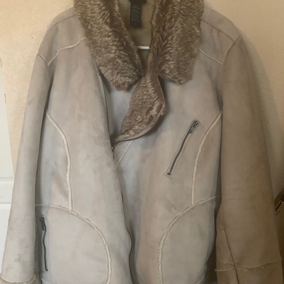 torrid Jackets & Blazers - Torrid vegan Suede coat with vegan fur collar